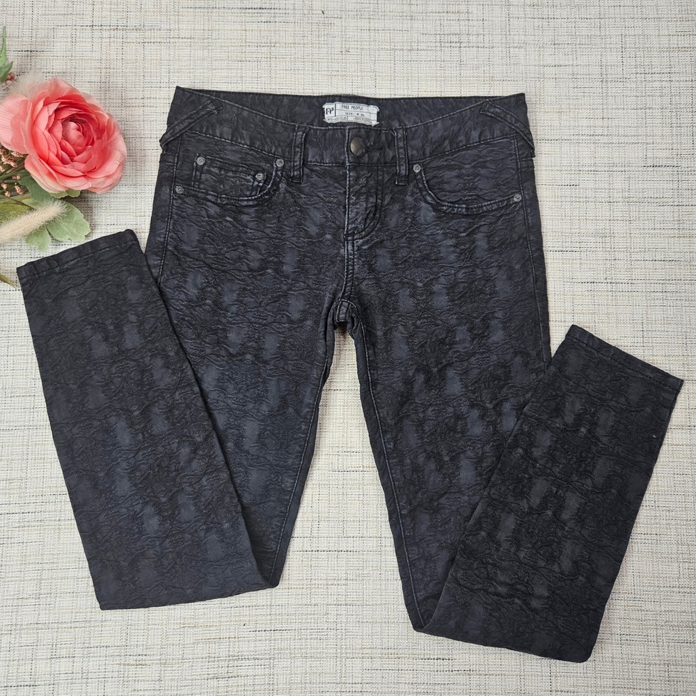 Free People Jeans Black Textured Jacquard Skinny Pants Size 25